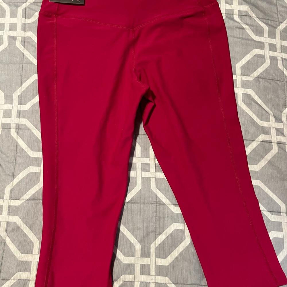 Nike legend capris brand new large